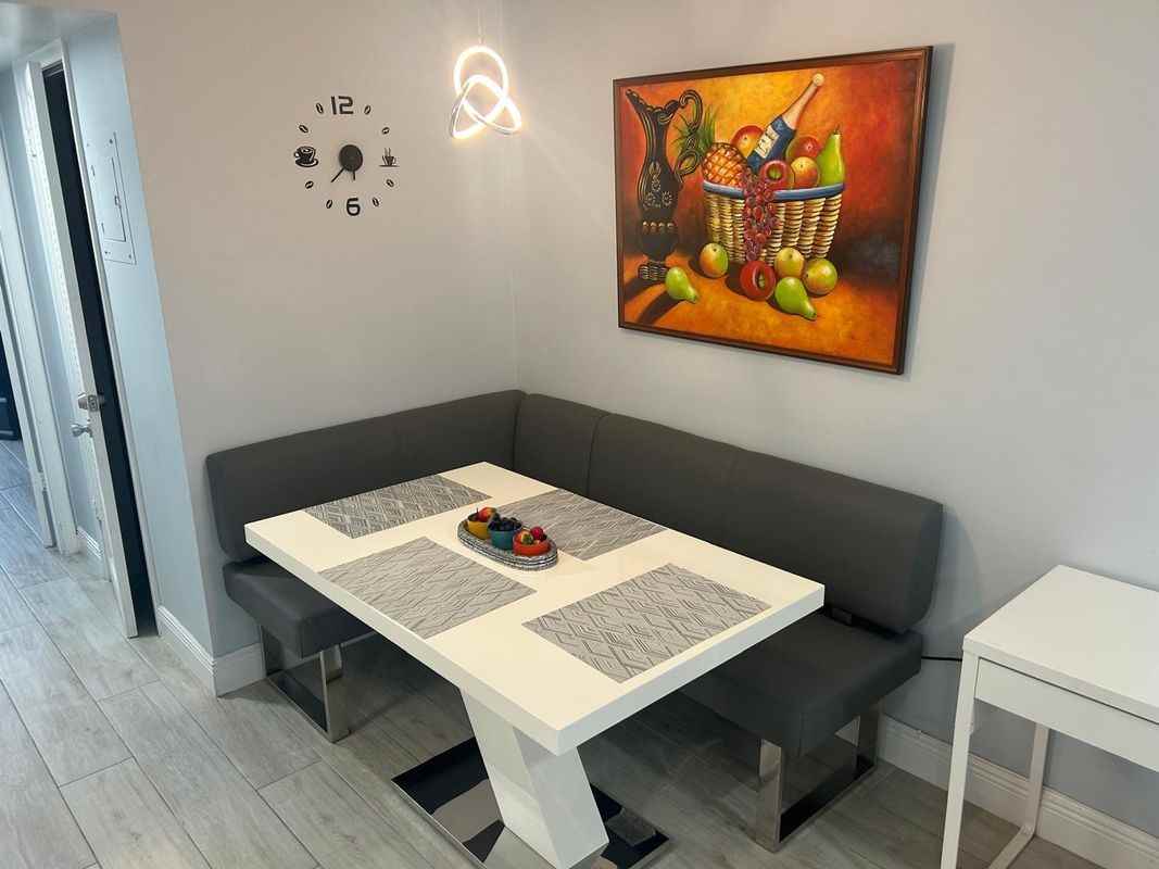 107 Chatham F - Photo 2 of 33