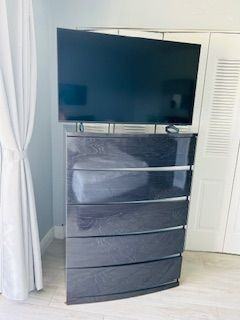 107 Chatham F - Photo 7 of 33