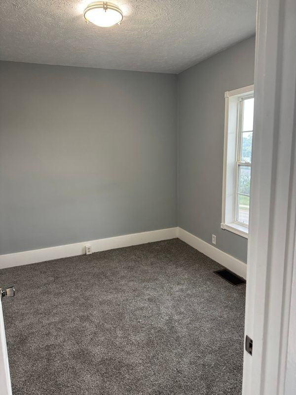 7722 Park Dr - Photo 6 of 15