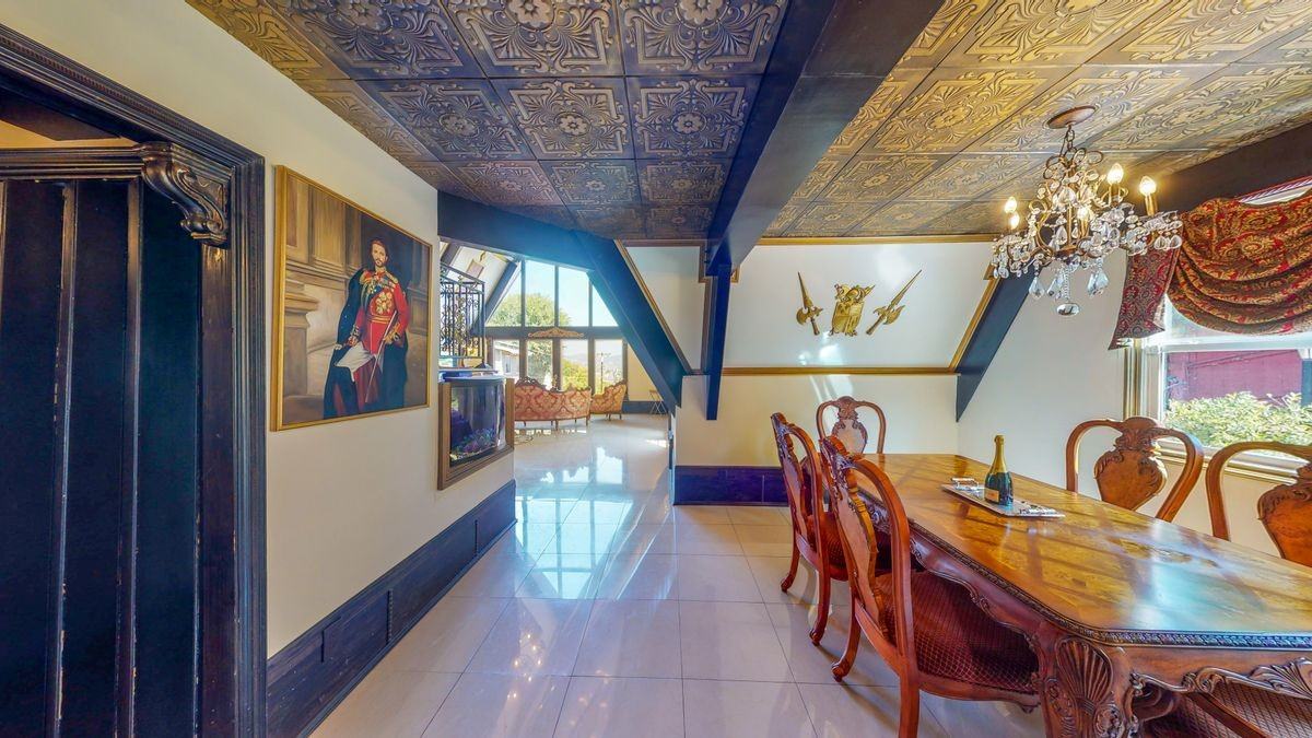 1620 Cliffdale Rd - Photo 7 of 15