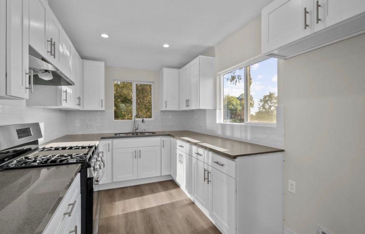 1881 Verdugo Loma Dr - Photo 3 of 19