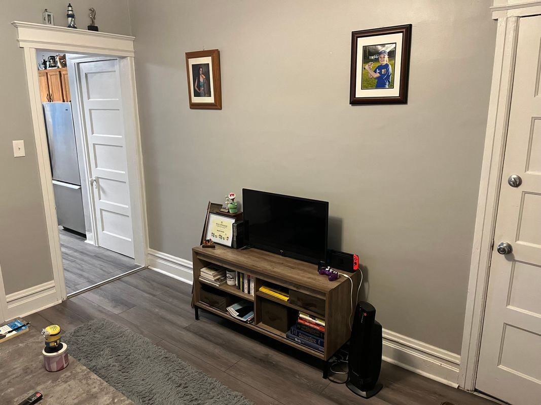 1807 Lincoln Ave - Photo 5 of 9