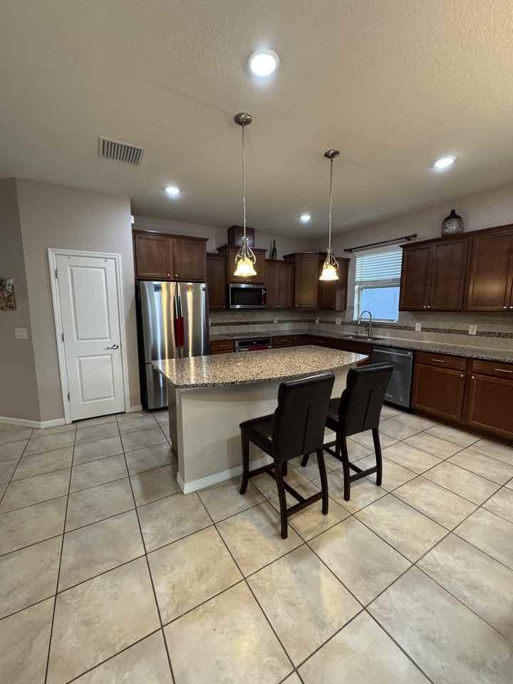 18810 Birchwood Groves Dr #NA - Photo 4 of 50