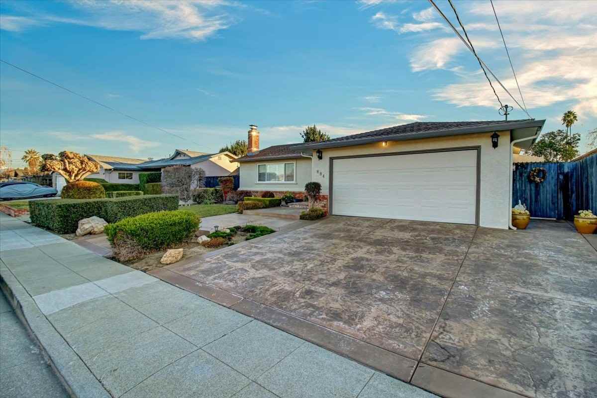 884 Wagoner Dr #NA - Photo 2 of 20