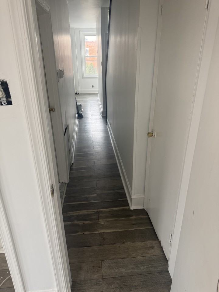 515 Fanshawe St #2 - Photo 6 of 23