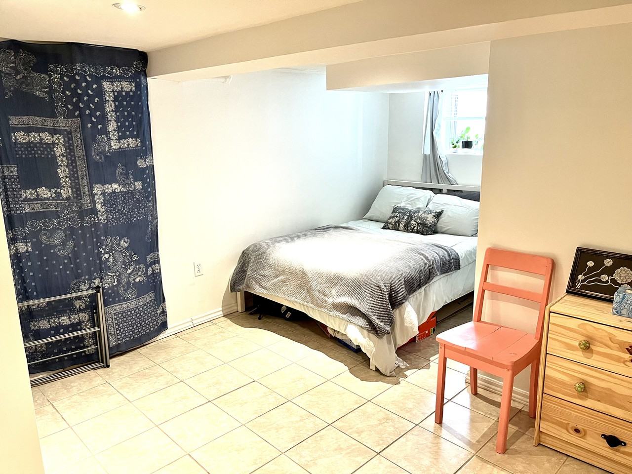 30 Glenlake Avenue - Photo 4 of 6