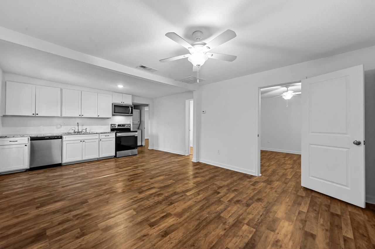 105 Short St #1 - Photo 4 of 20