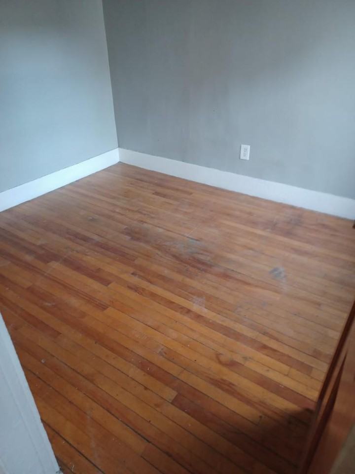 204 Blake St - Photo 6 of 16