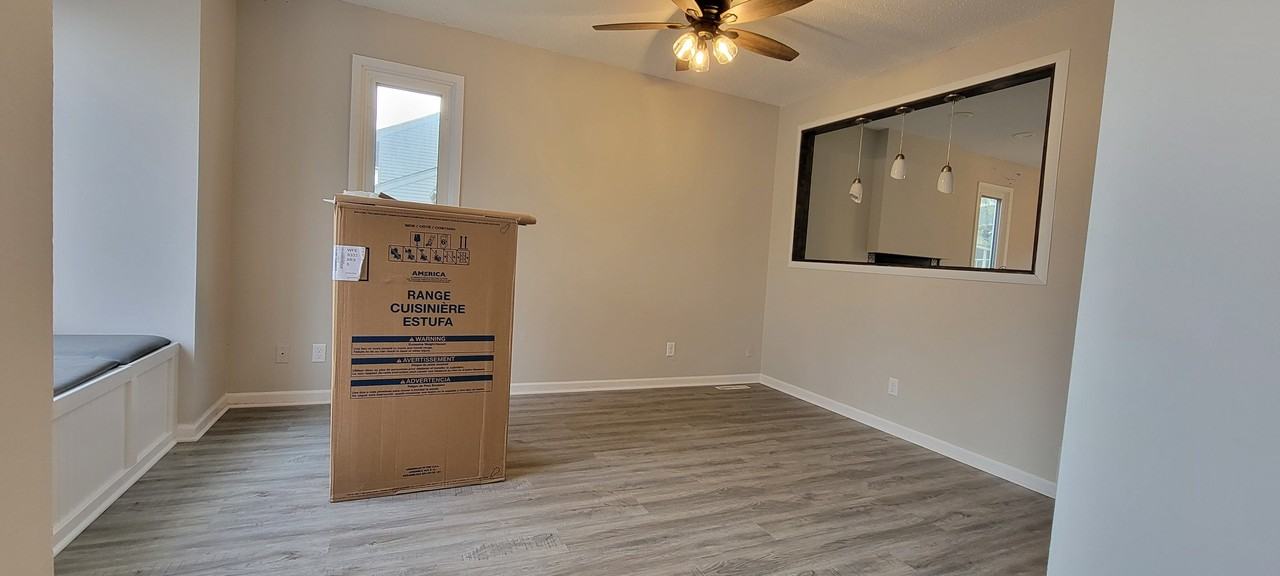 312 38th Street - Photo 6 of 19