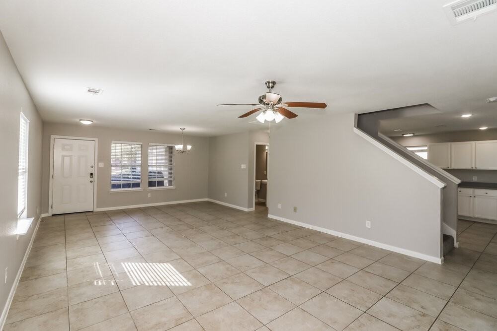 20622 Bishops Gate Ln - Photo 6 of 17