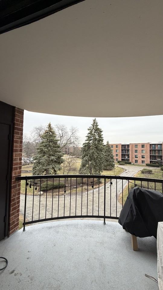 1505 East Central Road #310B - Photo 6 of 8