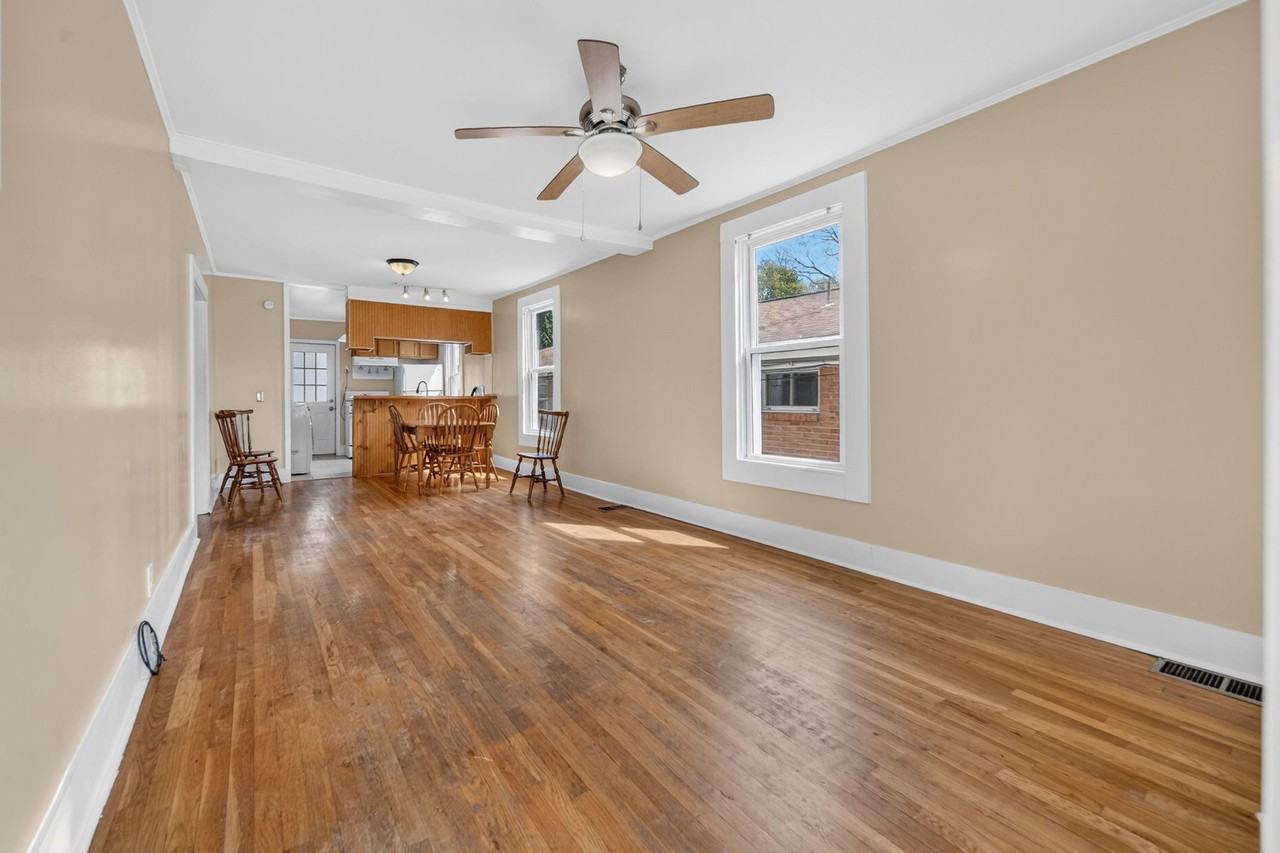 1004 Woronoca Ave #1 - Photo 3 of 13