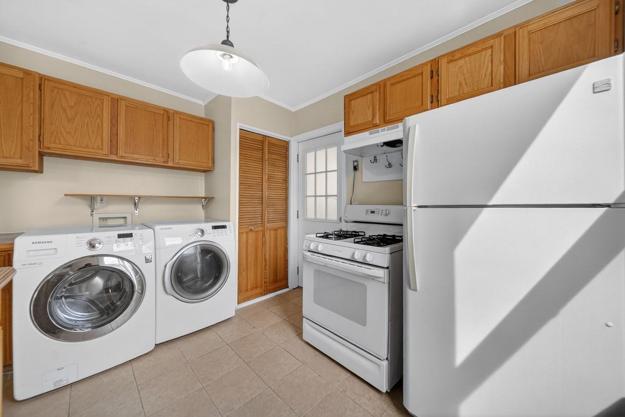 1004 Woronoca Ave #1 - Photo 5 of 13