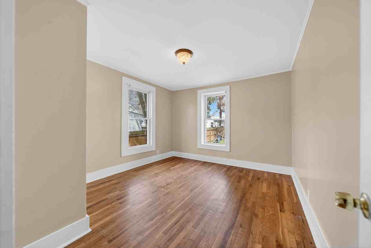 1004 Woronoca Ave #1 - Photo 7 of 13