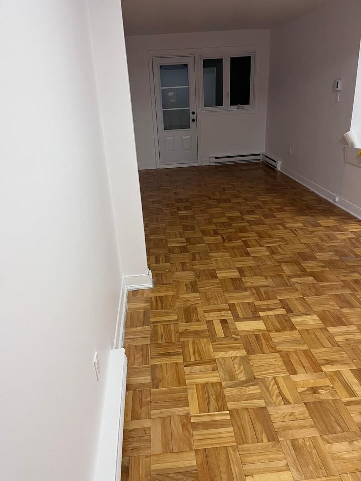 Avenue De Chateaubriand - Photo 5 of 5