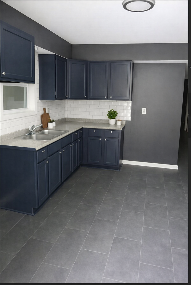 5366 Clinchport Cir #1 - Photo 3 of 11