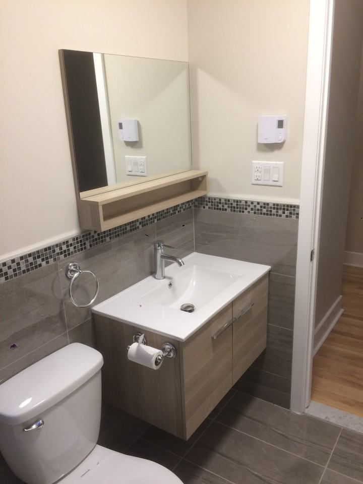 482 Av Fothergill - Photo 3 of 12