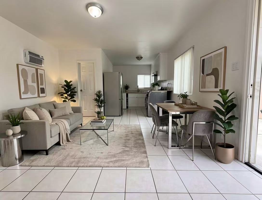 1612 S Curtis Ave #1612 - Photo 2 of 5