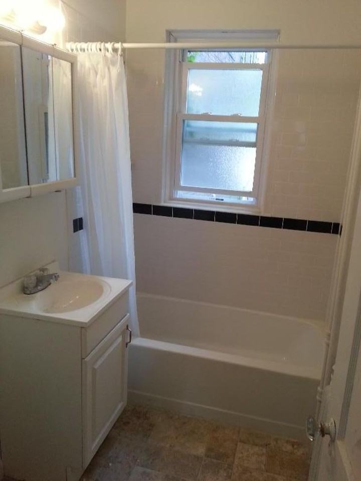 1614 Commonwealth Ave - Photo 6 of 22