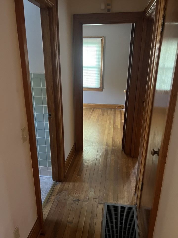 754 Campbells Creek Dr #1 - Photo 4 of 10