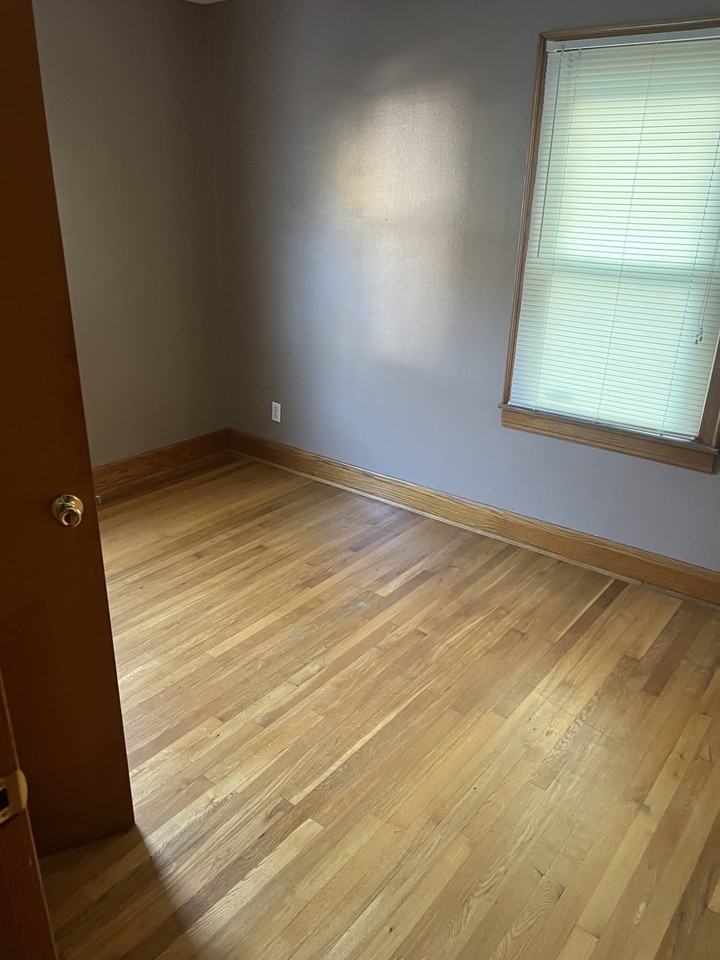 754 Campbells Creek Dr #1 - Photo 5 of 10