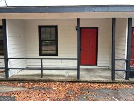 featured image of 421 W King Ave
