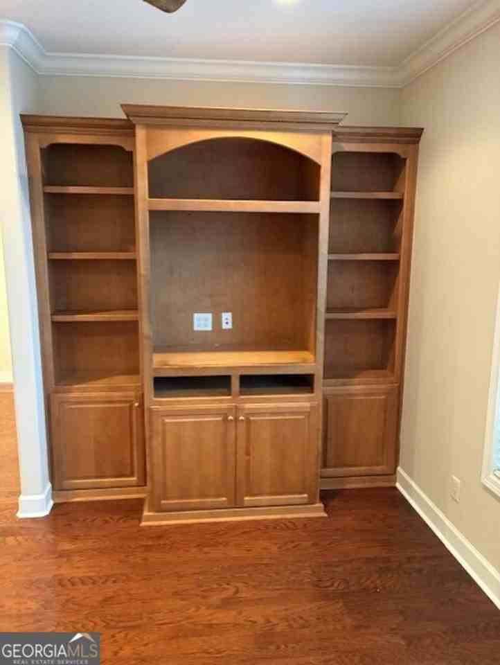 156 Austin Ryan Dr - Photo 3 of 39