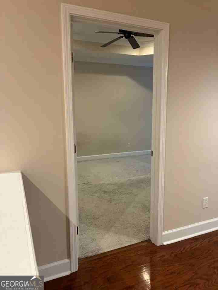 156 Austin Ryan Dr - Photo 4 of 39