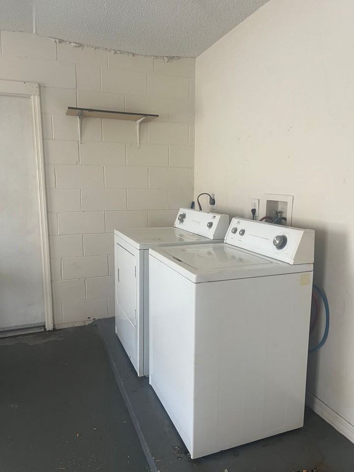 633 Nardello Dr - Photo 6 of 25