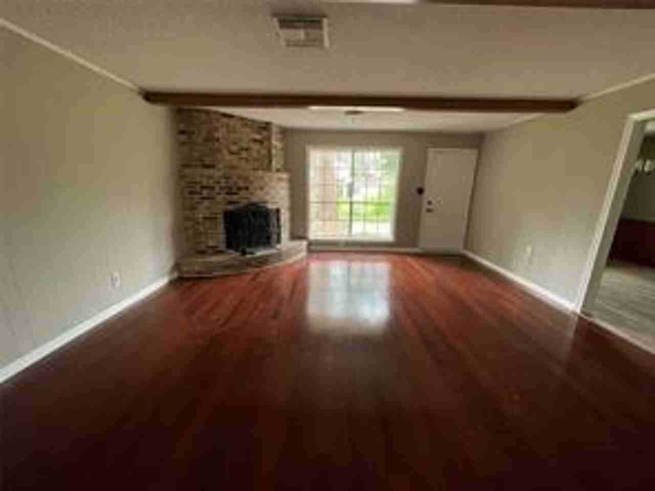 12019 Willow Ln - Photo 2 of 9