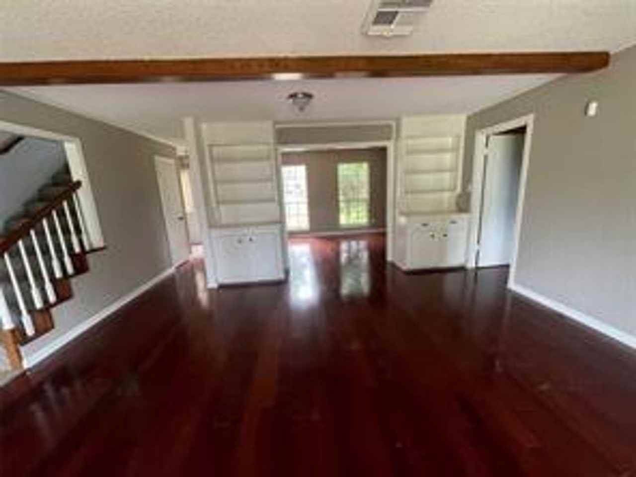 12019 Willow Ln - Photo 3 of 9