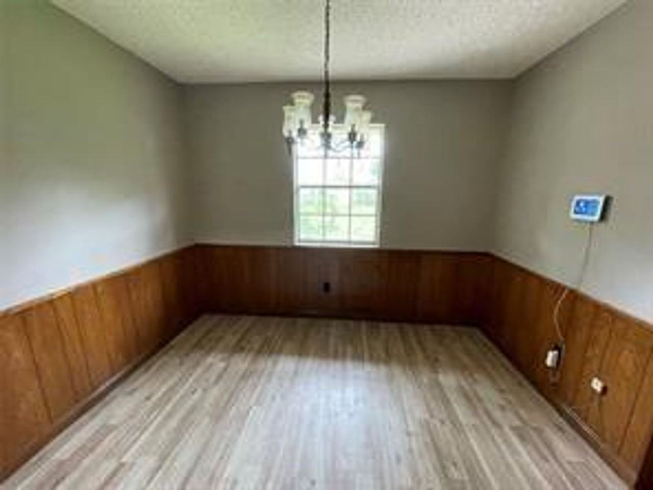 12019 Willow Ln - Photo 7 of 9