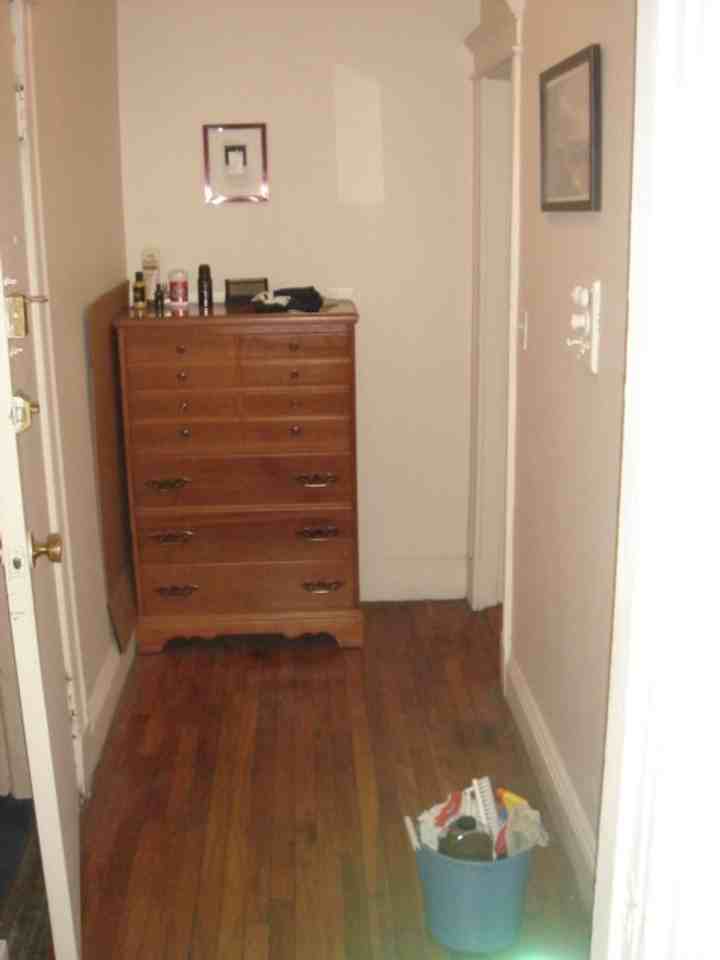 1121 Commonwealth Ave - Photo 3 of 5