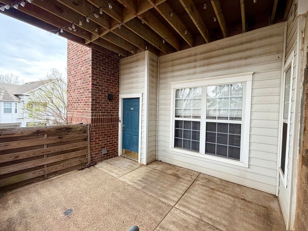 810 Beverley Dr #103 - Photo 4 of 35