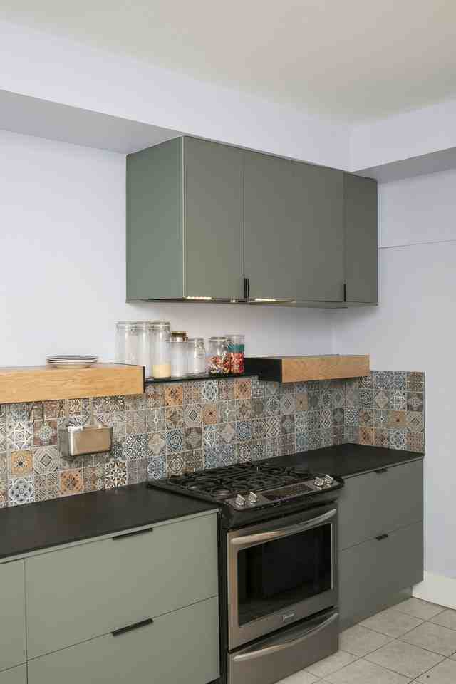 110 Barton Street East - Photo 5 of 17