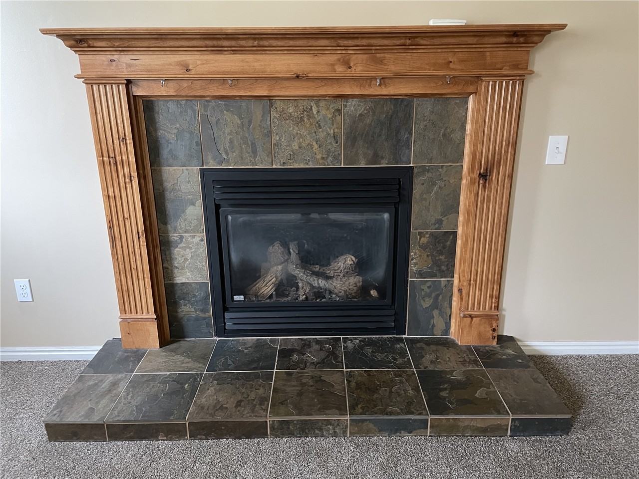 11801 S Hidden Valley Rd - Photo 3 of 9