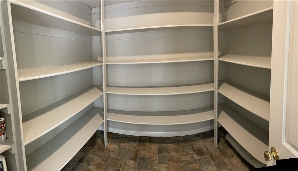 11801 S Hidden Valley Rd - Photo 7 of 9