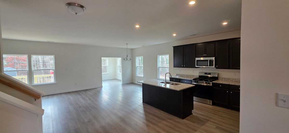 3829 Kinalin Ln - Photo 3 of 8