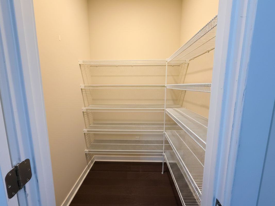 16 Lochiel Ln - Photo 4 of 17