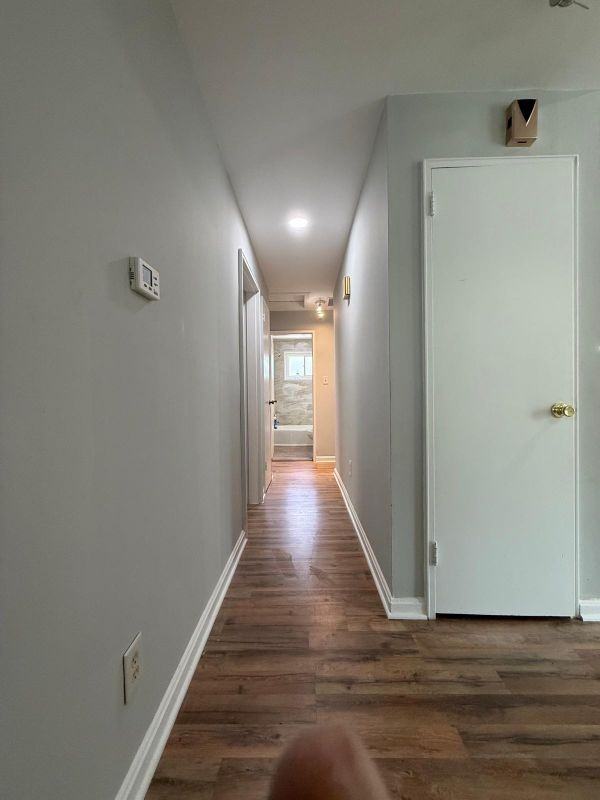 1112 Chaplin St Se - Photo 5 of 20