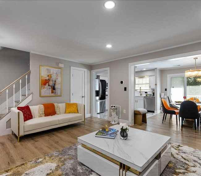 2879 Madeira Ct - Photo 5 of 44