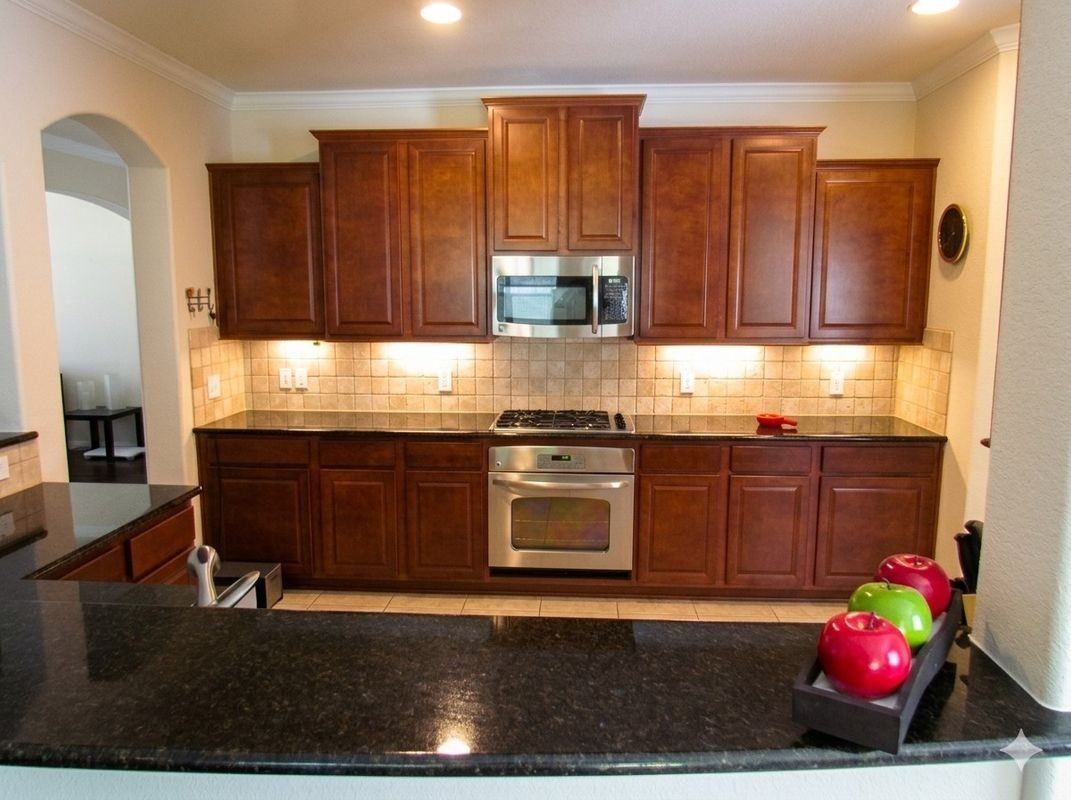 12610 Crockett Bend Ln - Photo 2 of 6