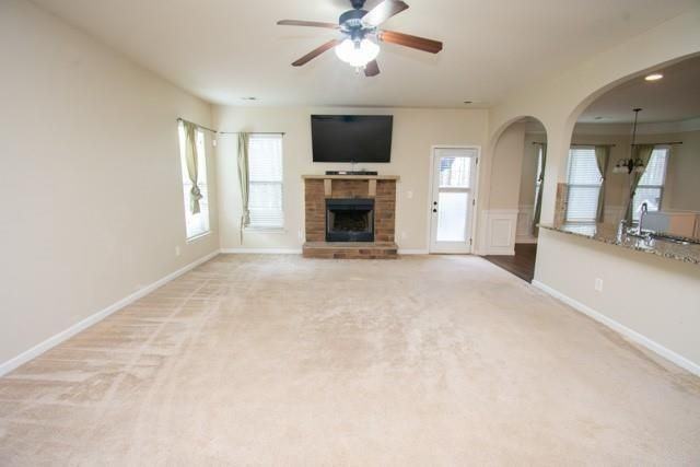 250 Sylvan Loop - Photo 7 of 18