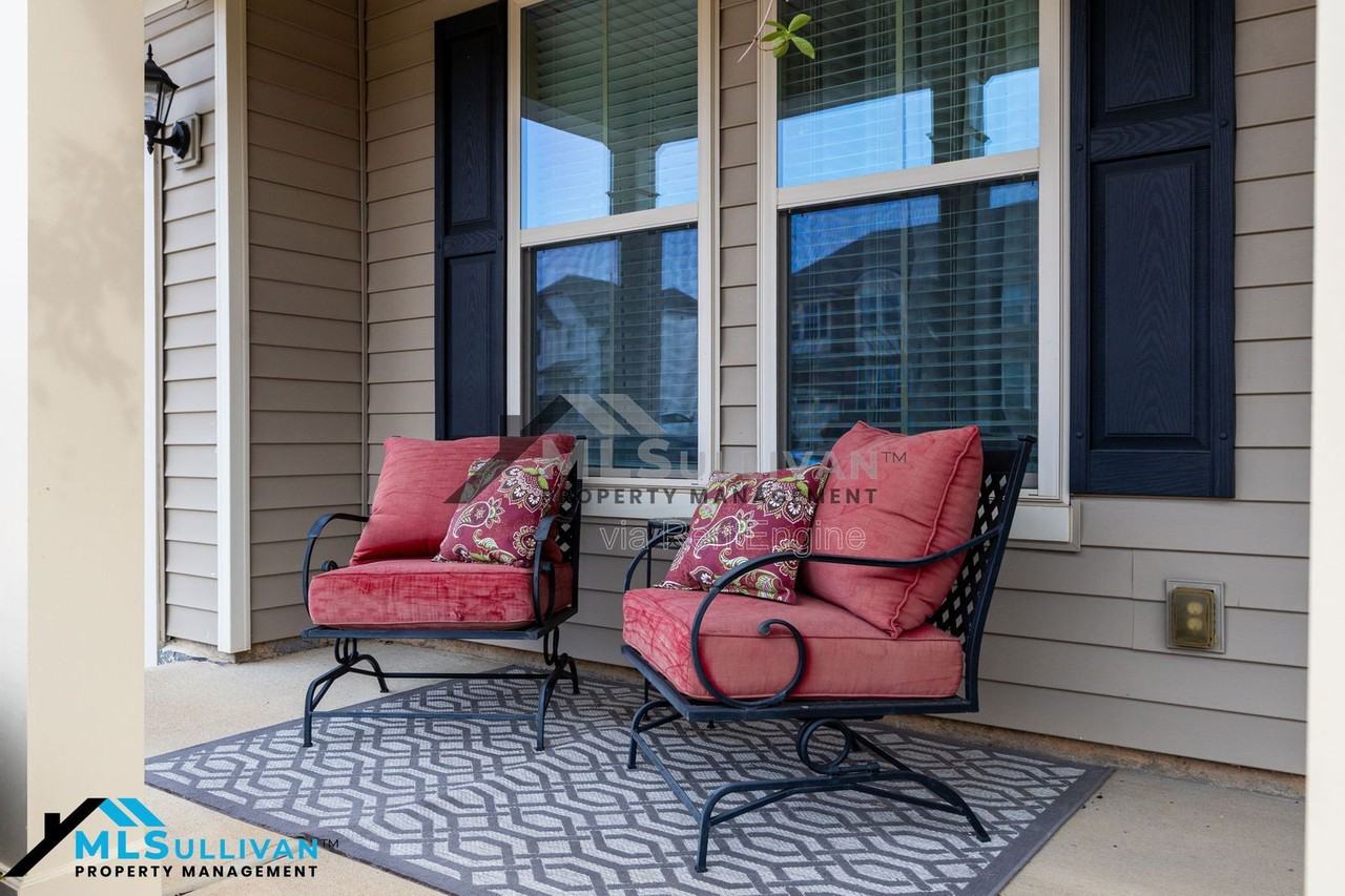 913 Beech Glen Dr - Photo 4 of 50