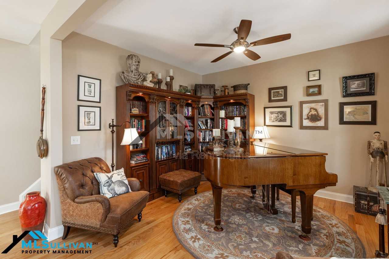 913 Beech Glen Dr - Photo 7 of 50