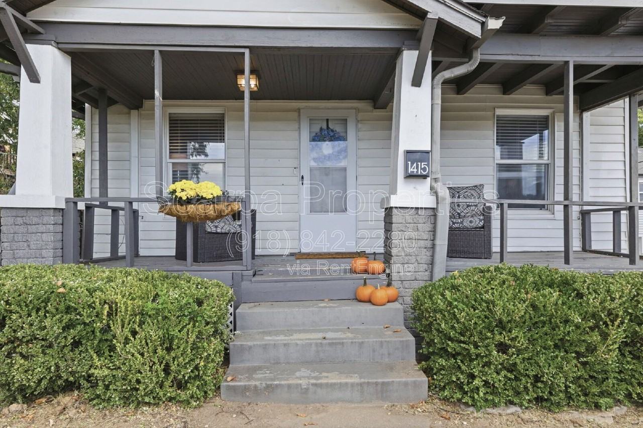 1415 W Reconciliation Way - Photo 3 of 36