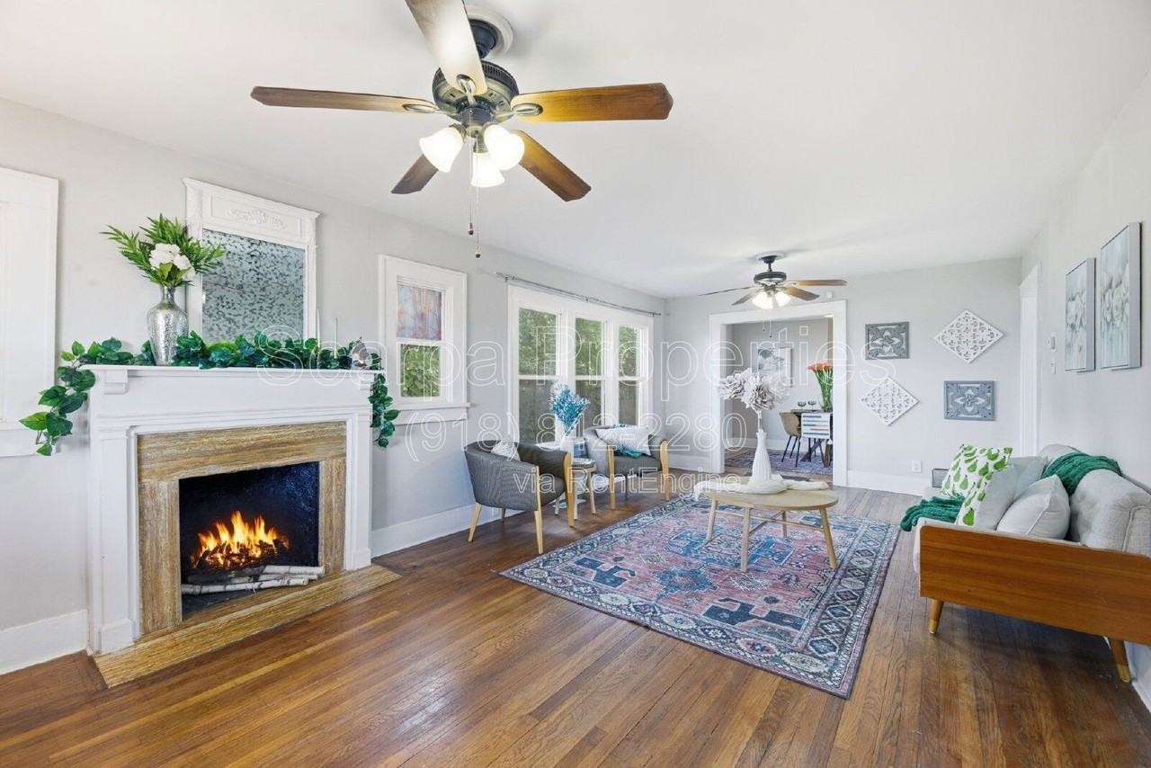 1415 W Reconciliation Way - Photo 7 of 36