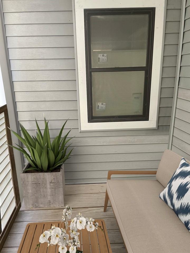 258 W Broadway #4 - Photo 7 of 13