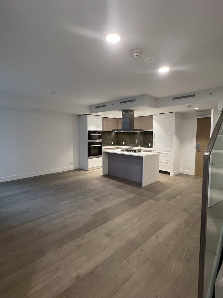 2027 Curling Rd - Photo 3 of 7