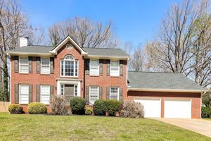 featured image of 1009 Trestle Dr